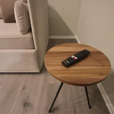 Alyvia 山林小屋 *